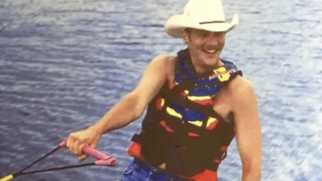 Alan Jackson Chattahoochee