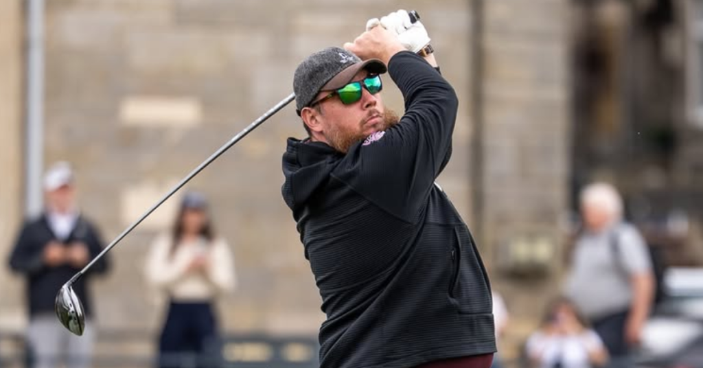 Luke Combs Is Taking Heat For Being “Dressed As A Slob” At Historic Golf Course In Scotland: “Should Be Nowhere Near A Golf Course Dressed Like That”